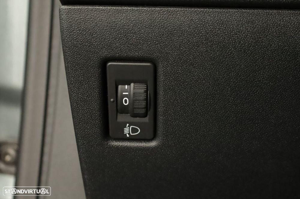 Peugeot 208 1.2 PureTech Style - 20