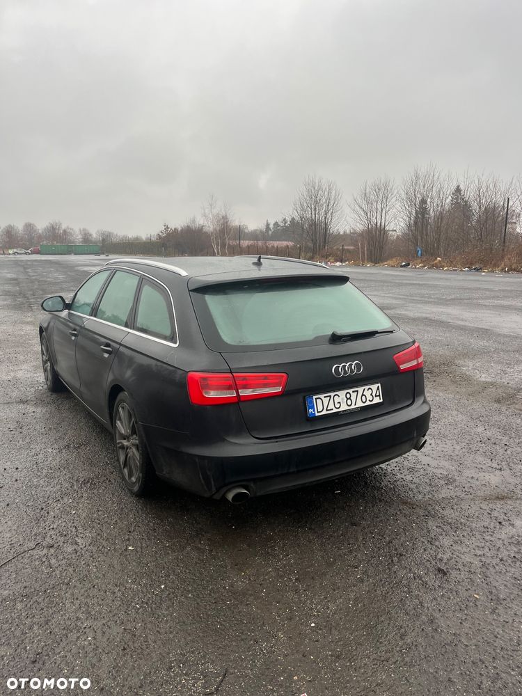 Audi A6 Avant - 4