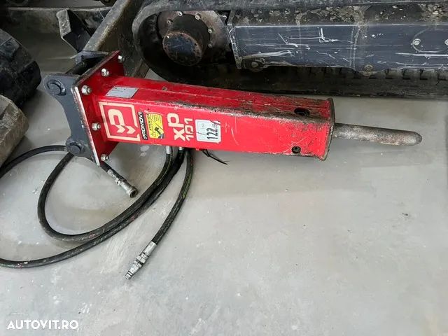 Case CX19D - 13