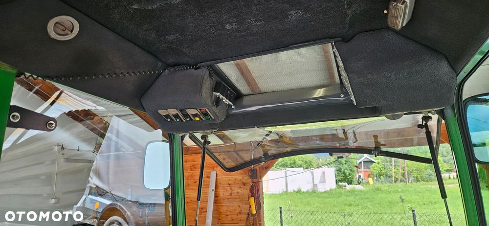 John Deere 4410 - 28