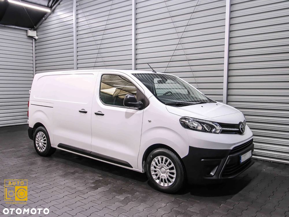 Toyota PROACE FURGON - 2