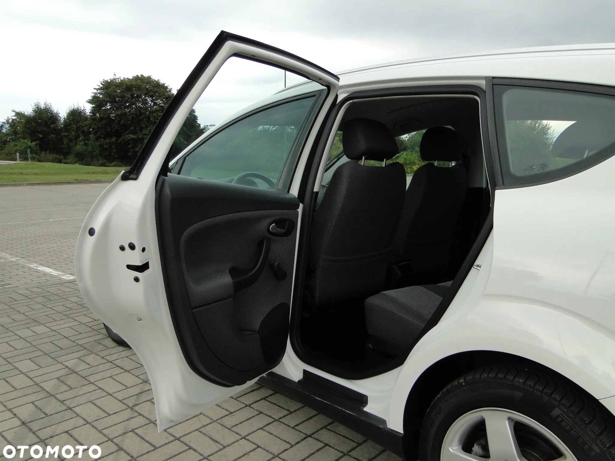 Seat Altea XL 1.6 TDI Style DSG - 11