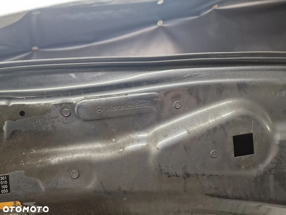 MERCEDES E-KLASSA W213 16- MASKA , NR 213204110001010 / A2138870203 , NR AUKCJI NM2 - 29