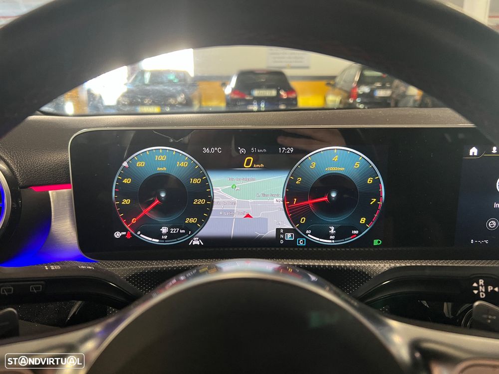 Mercedes-Benz A 200 AMG Line Aut. - 11