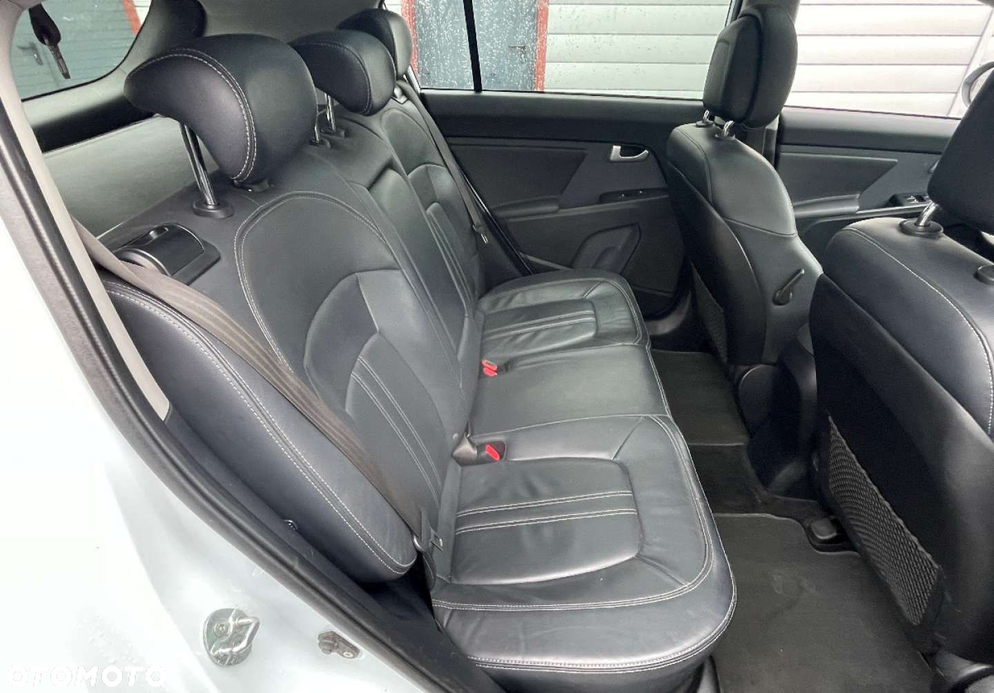 Kia Sportage - 16