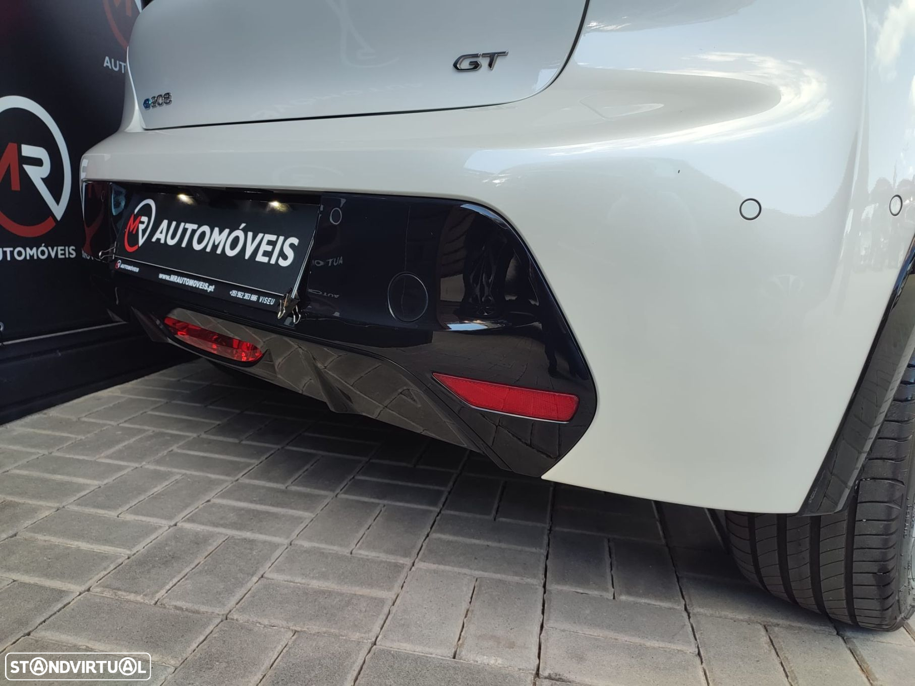 Peugeot e-208 50 kWh GT - 38