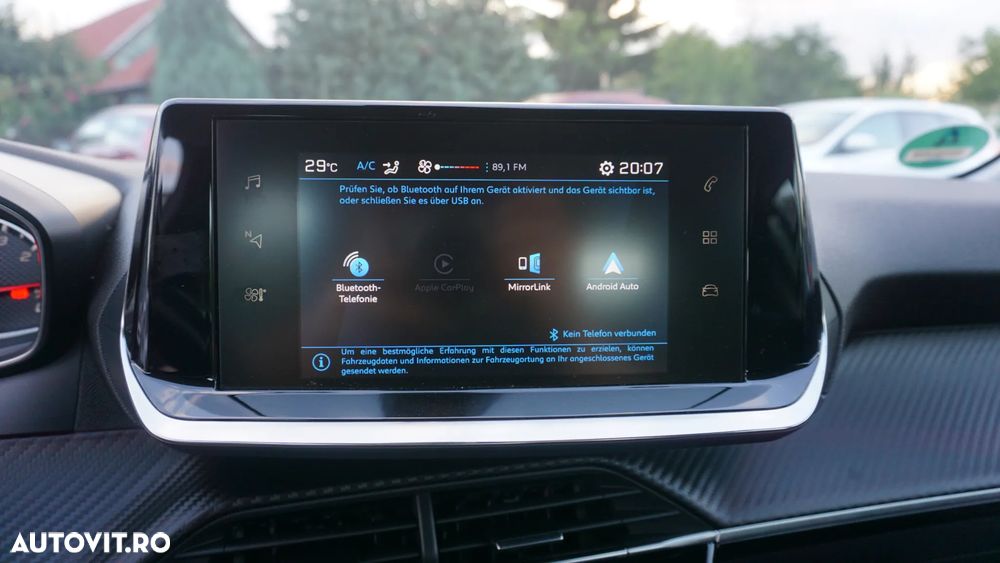 Peugeot 208 BlueHDi 100 GT - 25