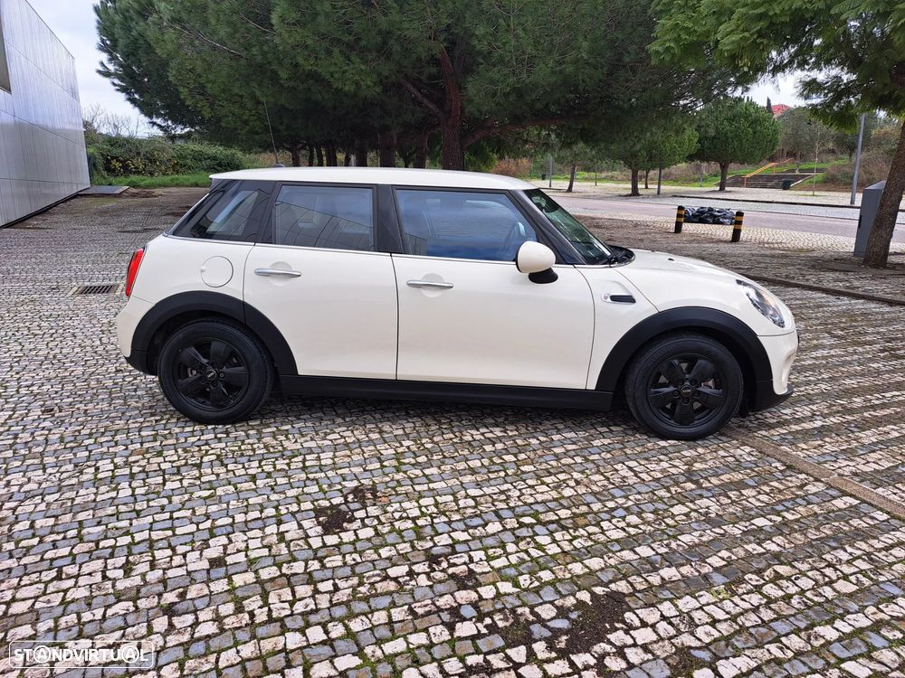 MINI 5 Portas One D - 11