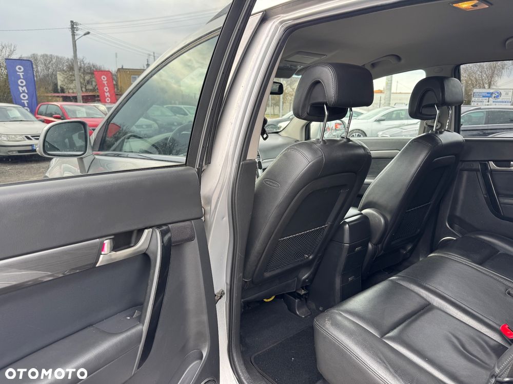 Chevrolet Captiva 2.0 4WD 5 Sitzer Automatik LT Exclusive - 25