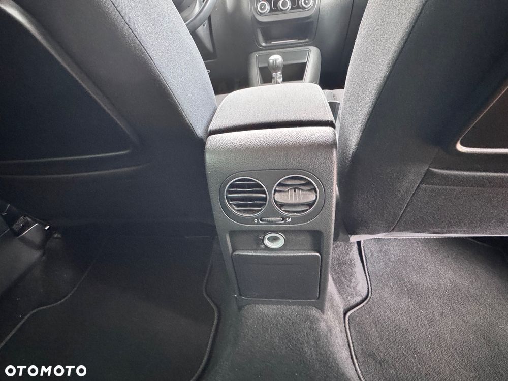 Volkswagen Golf Plus 1.6 TDI DPF Team - 9