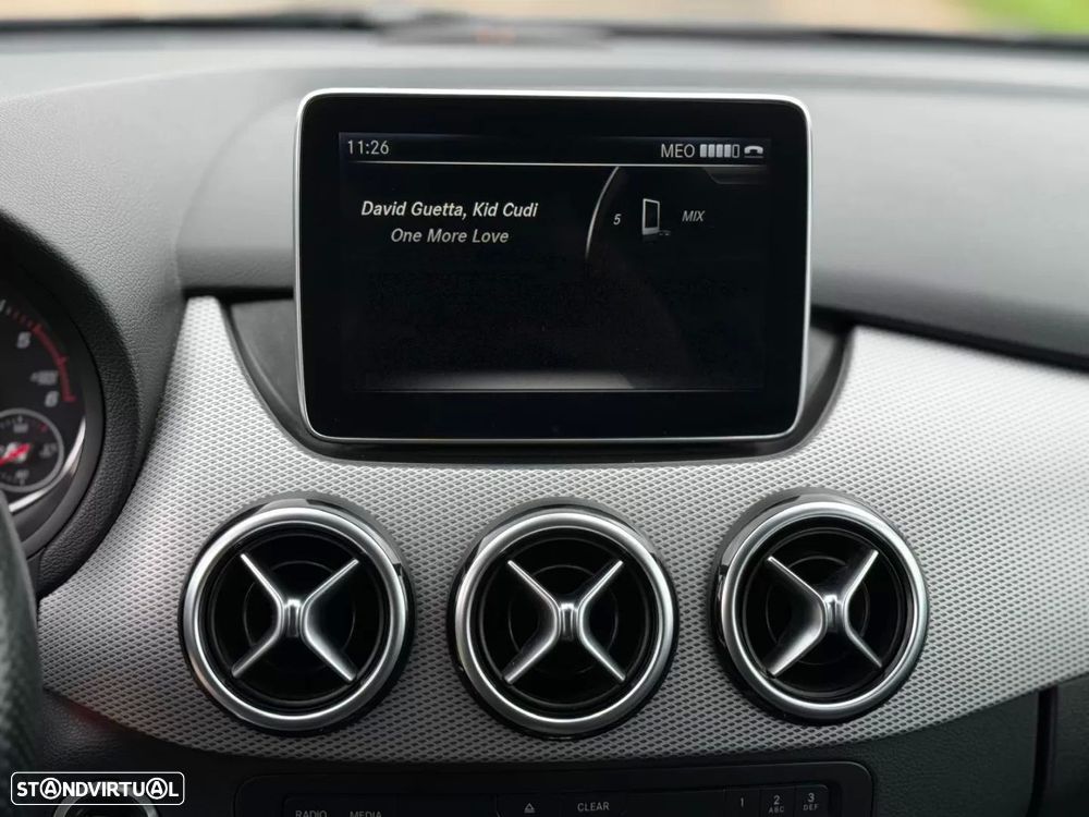Mercedes-Benz B 200 CDI Urban - 24