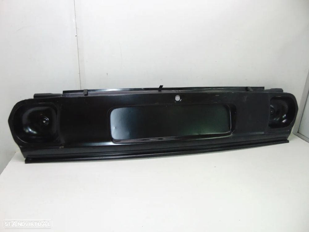 Peugeot 504 traseira chapa - 1