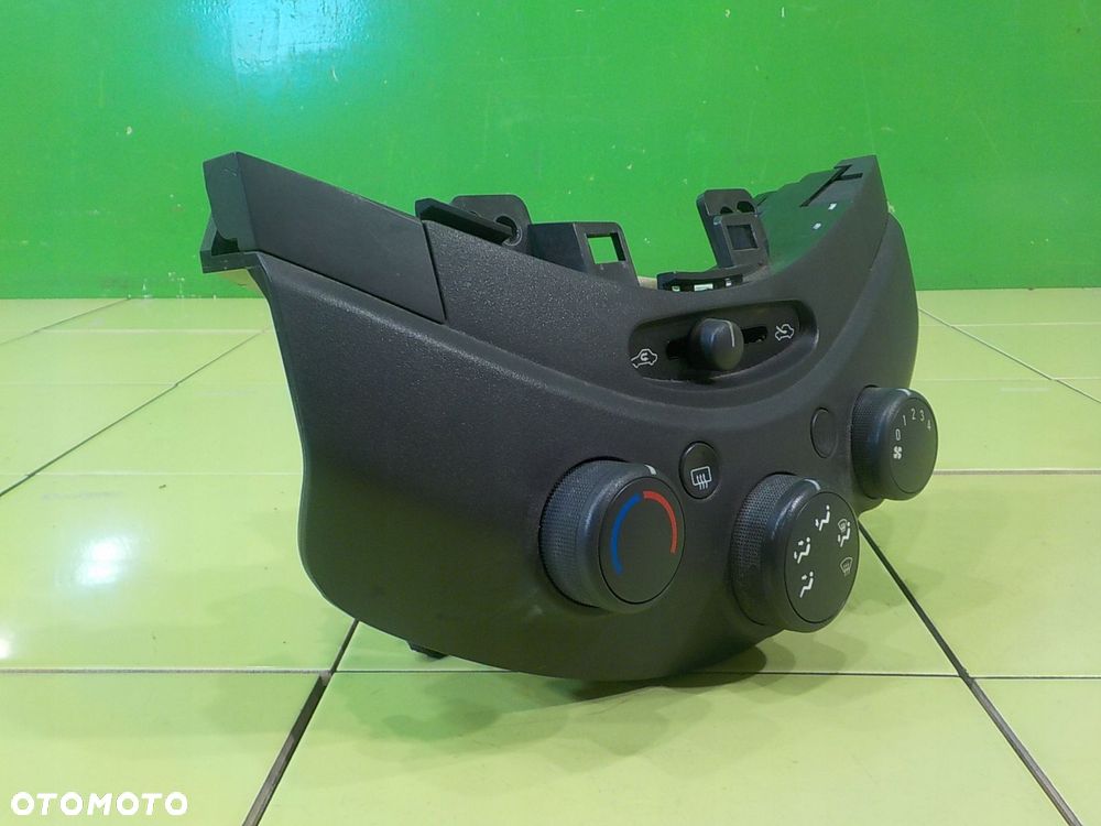 SPARK M300 II 1.0 B 12r 5D panel klimatyzacji 95979297 9297ZD160031 - 12
