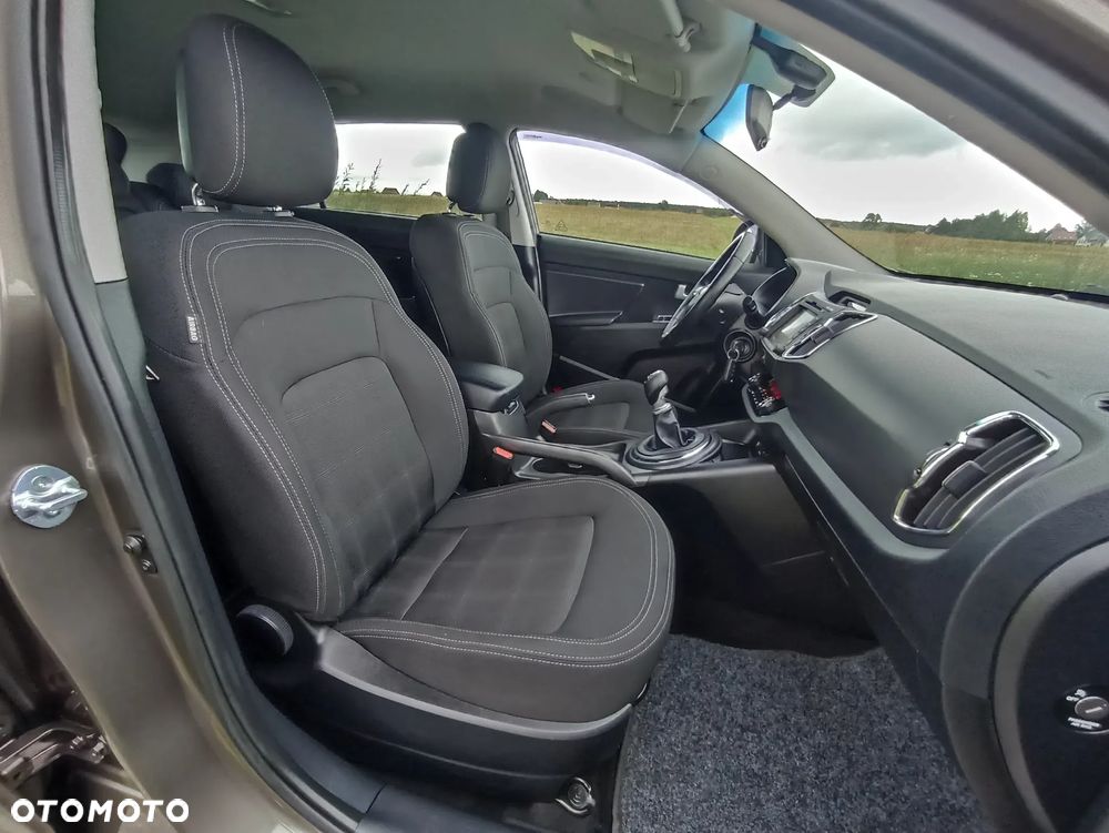 Kia Sportage 1.6 GDI L Business Line 2WD - 23