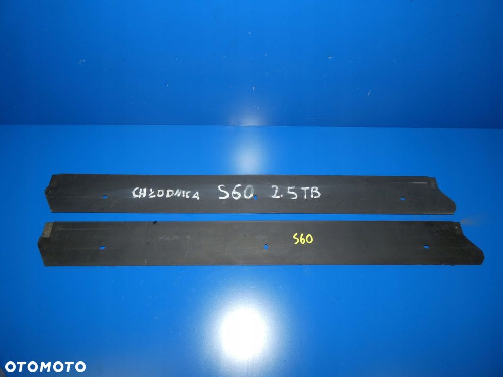 VOLVO S60 V70 2.5 MOCOWANIE OSŁONA CHŁODNICY KPL - 1