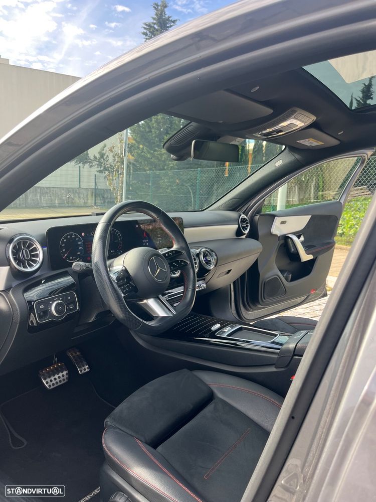 Mercedes-Benz A 250 4Matic 7G-DCT AMG Line - 7