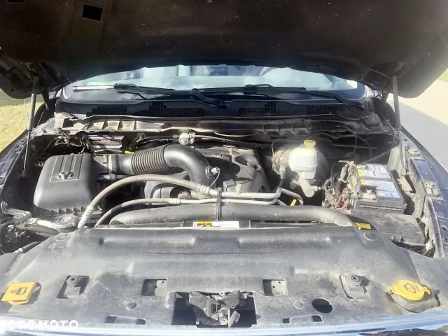 Dodge RAM 1500 5.7 4x4 - 31