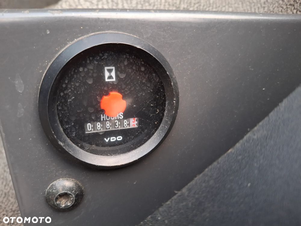 Renault Midlum 220DXI Zamiatarka SEMAT Zoeller Johnston VS501 Szczotki L/R Obie Strony Napęd Hydrostatyczny 2014r Kamera Cofania Klimatyzacja Centralne Smarowanie - 17