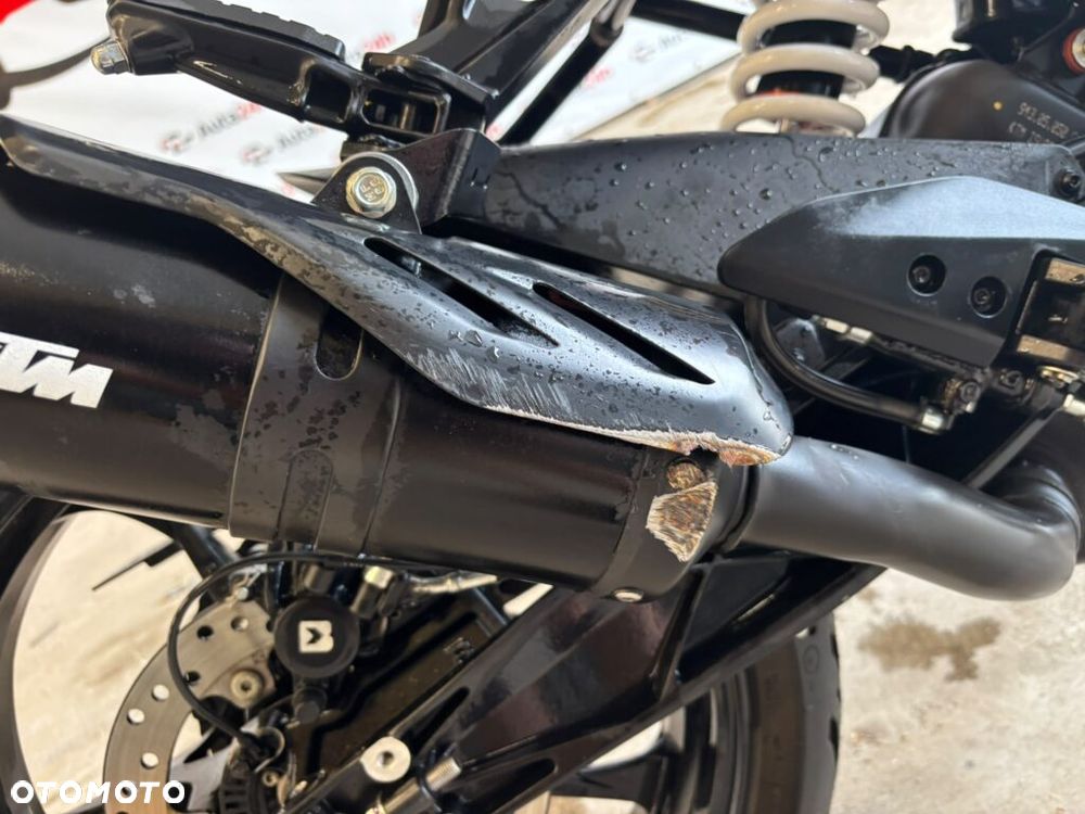 KTM RC 125 - 11