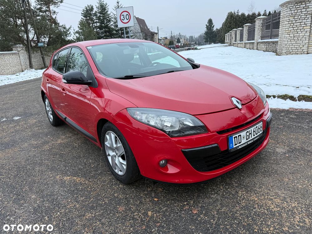 Renault Megane ENERGY dCi 110 Start & Stop Expression - 17