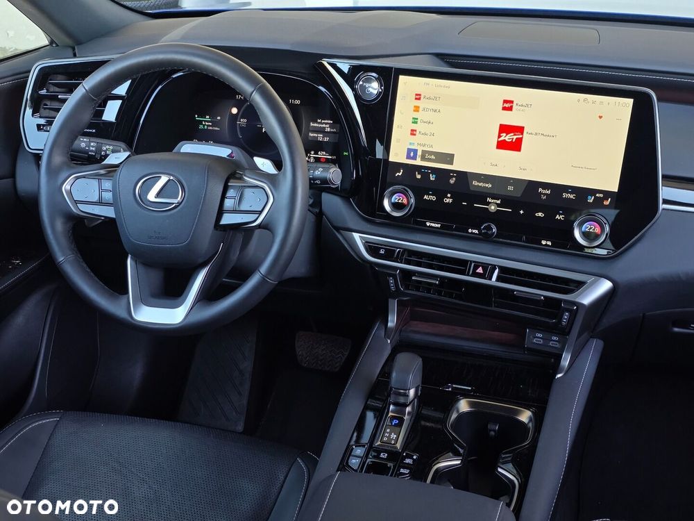 Lexus RX 450h+ F Sport Design - 25