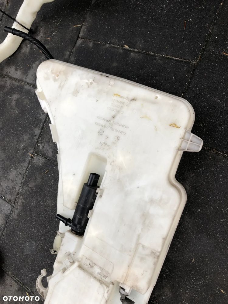 ZBIORNIK SPRYSKIWACZY BMW 6 F06 F12 F13 - 5