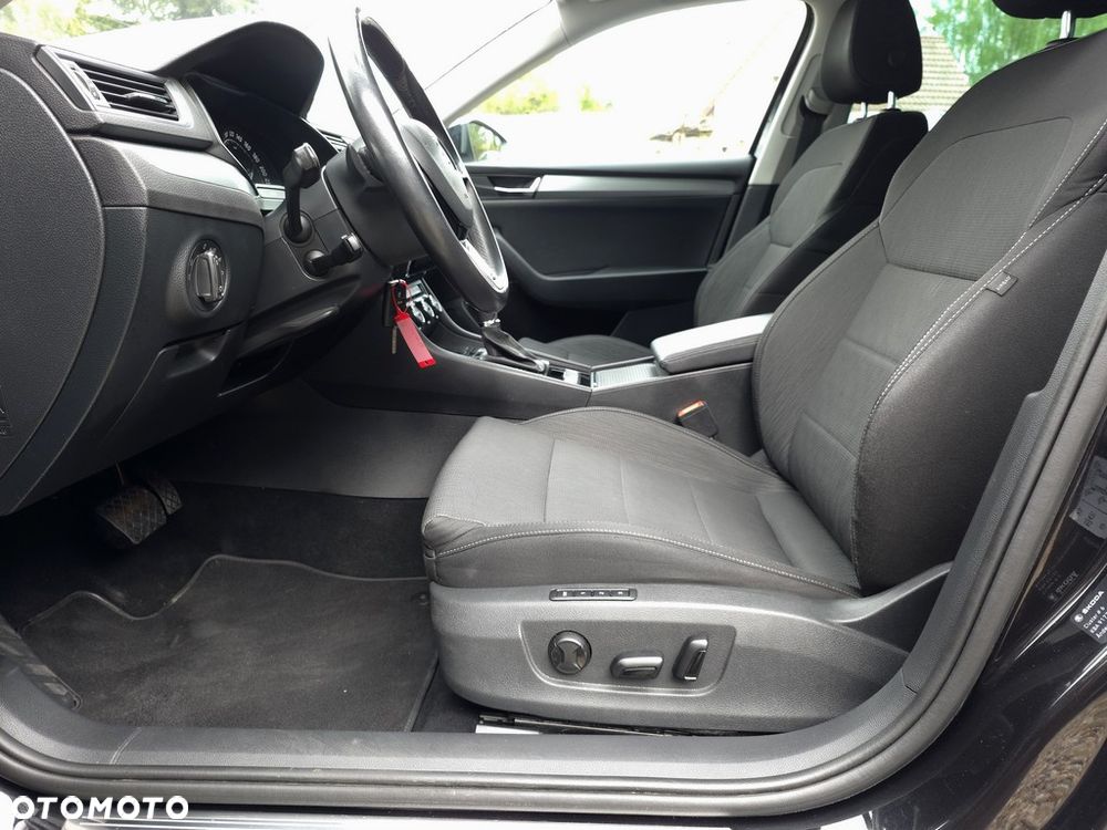 Skoda Superb 2.0 TDI Style DSG - 15