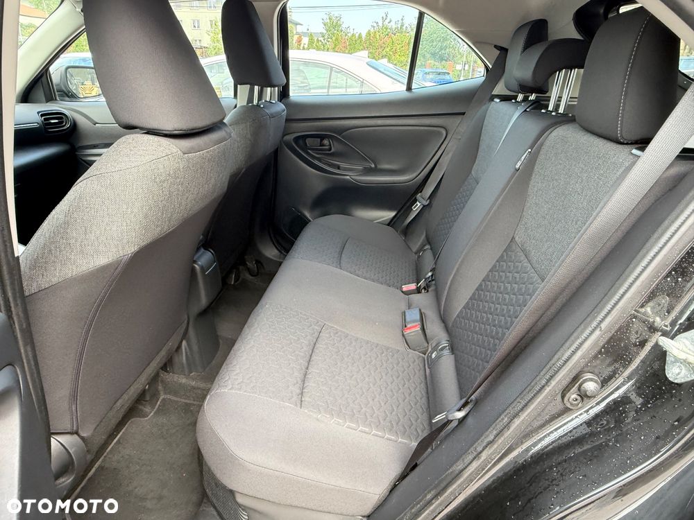 Toyota Yaris Cross Hybrid 1.5 Comfort - 19
