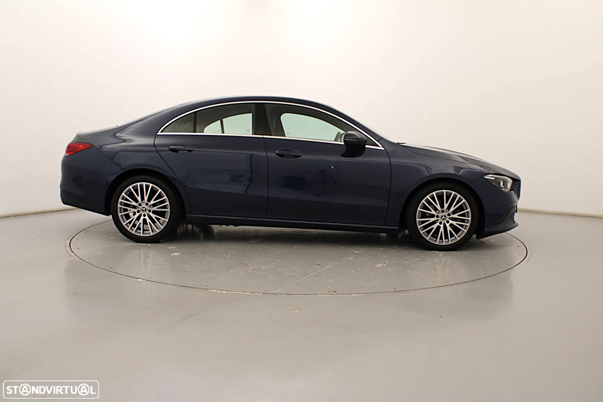 Mercedes-Benz CLA 180 d Progressive Aut. - 4