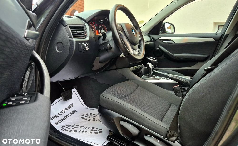 BMW X1 sDrive18d - 21