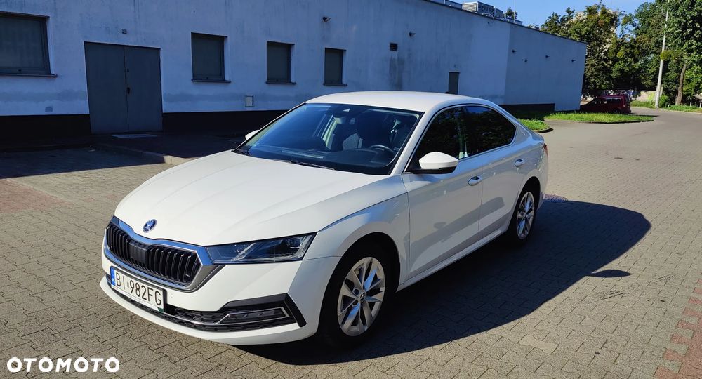 Skoda Octavia 2.0 TDI SCR Style DSG - 4