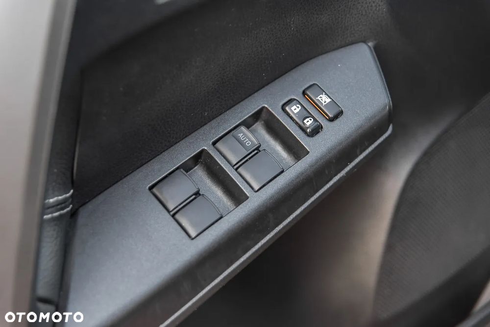 Toyota RAV4 2.0 D-4D 4x2 Start-Stop Executive - 19