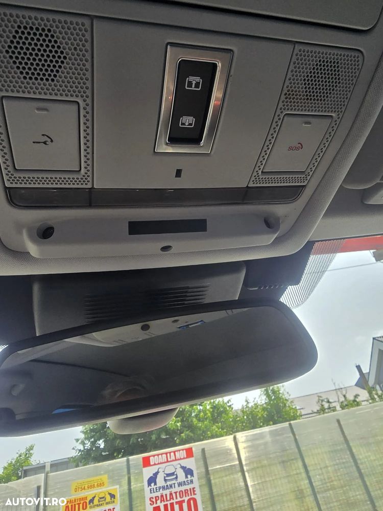 Land Rover Discovery Sport 2.0 l TD4 SE Aut. - 17