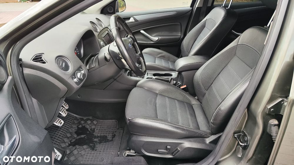 Ford Mondeo 2.0 TDCi Champions Edition - 19