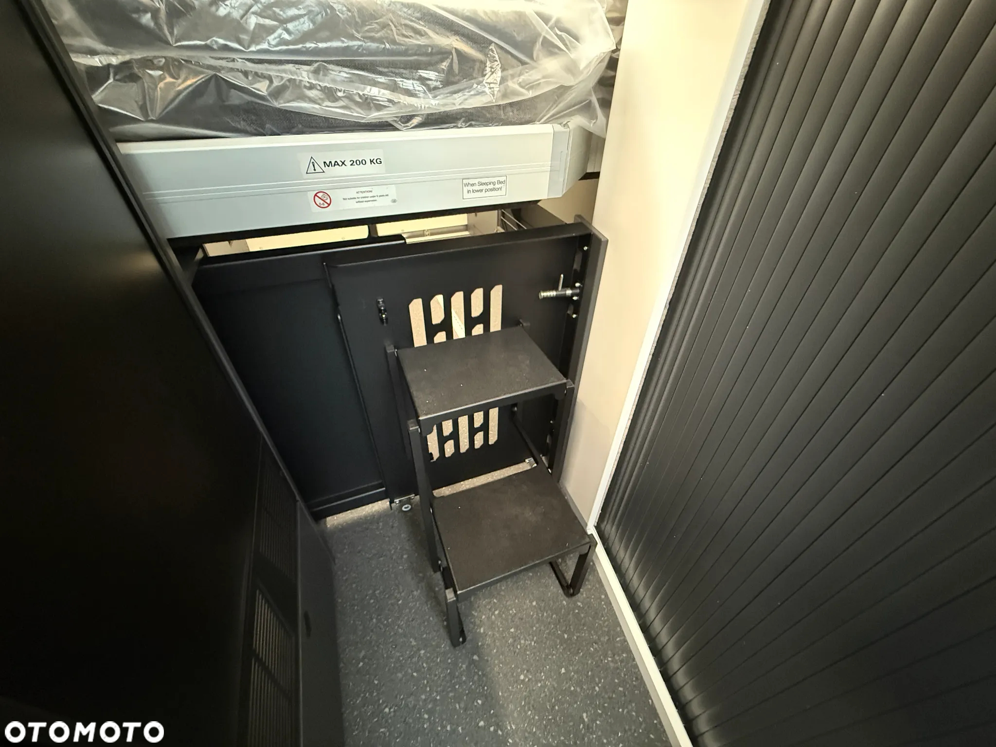 Adria Twin Supreme 640 SGX - 25