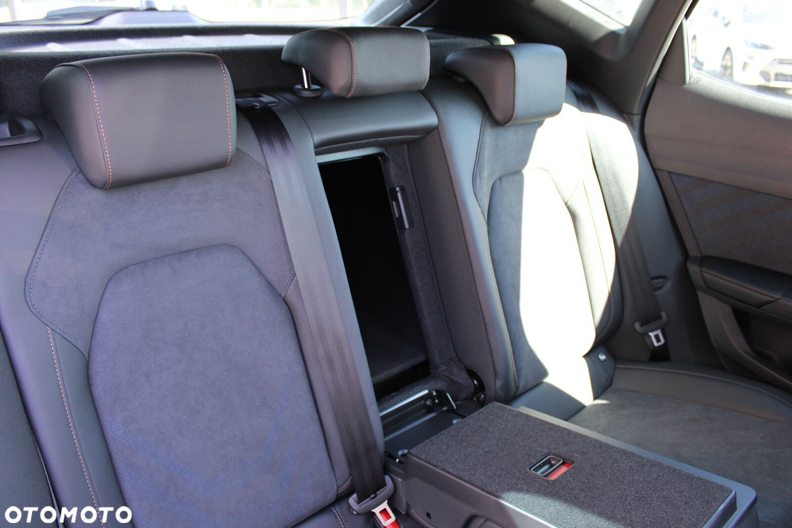 Cupra Formentor 1.5 eTSI mHEV DSG - 22