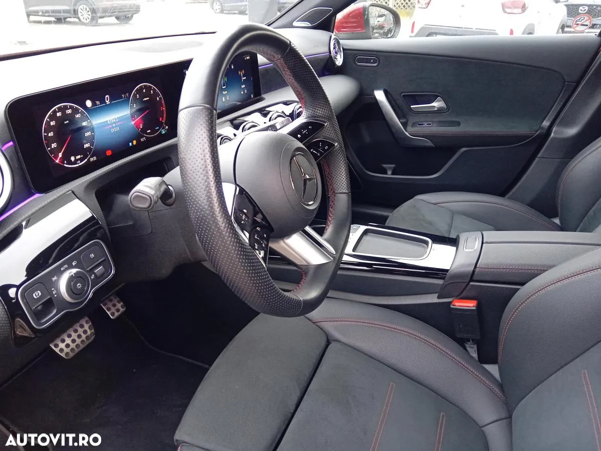 Mercedes-Benz A 220 4MATIC Aut. - 10