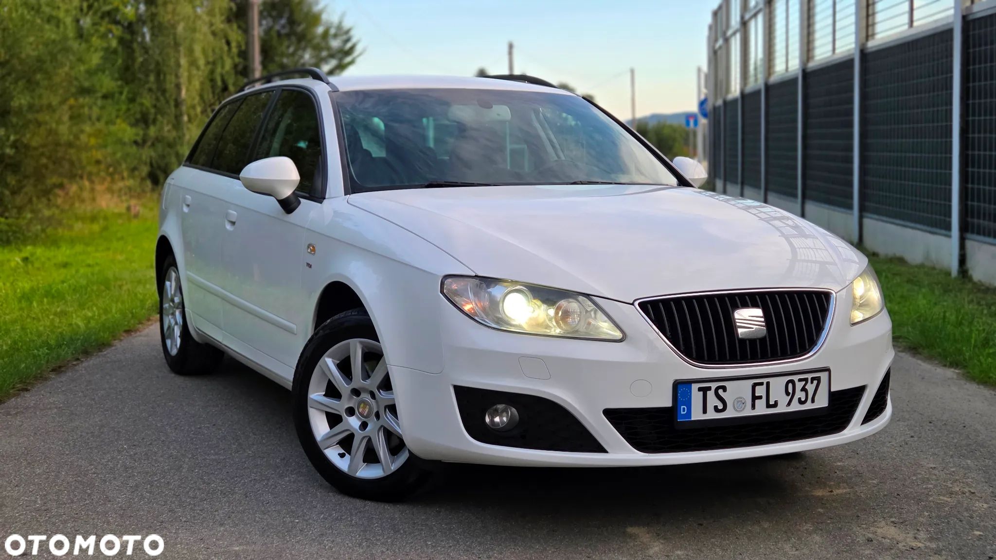 Seat Exeo ST 2.0 TDI CR Style - 1