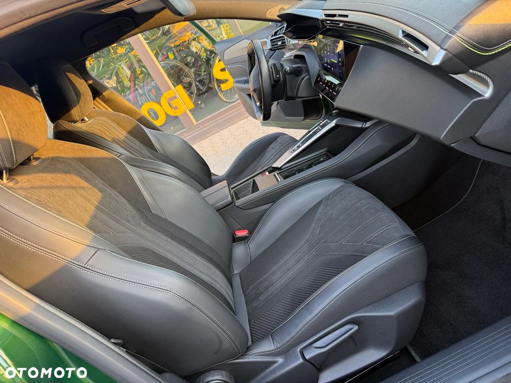 Peugeot 308 BlueHDi 130 EAT8 GT - 15