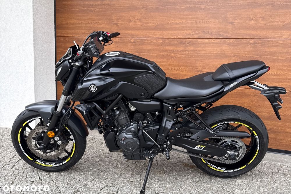 Yamaha MT - 18
