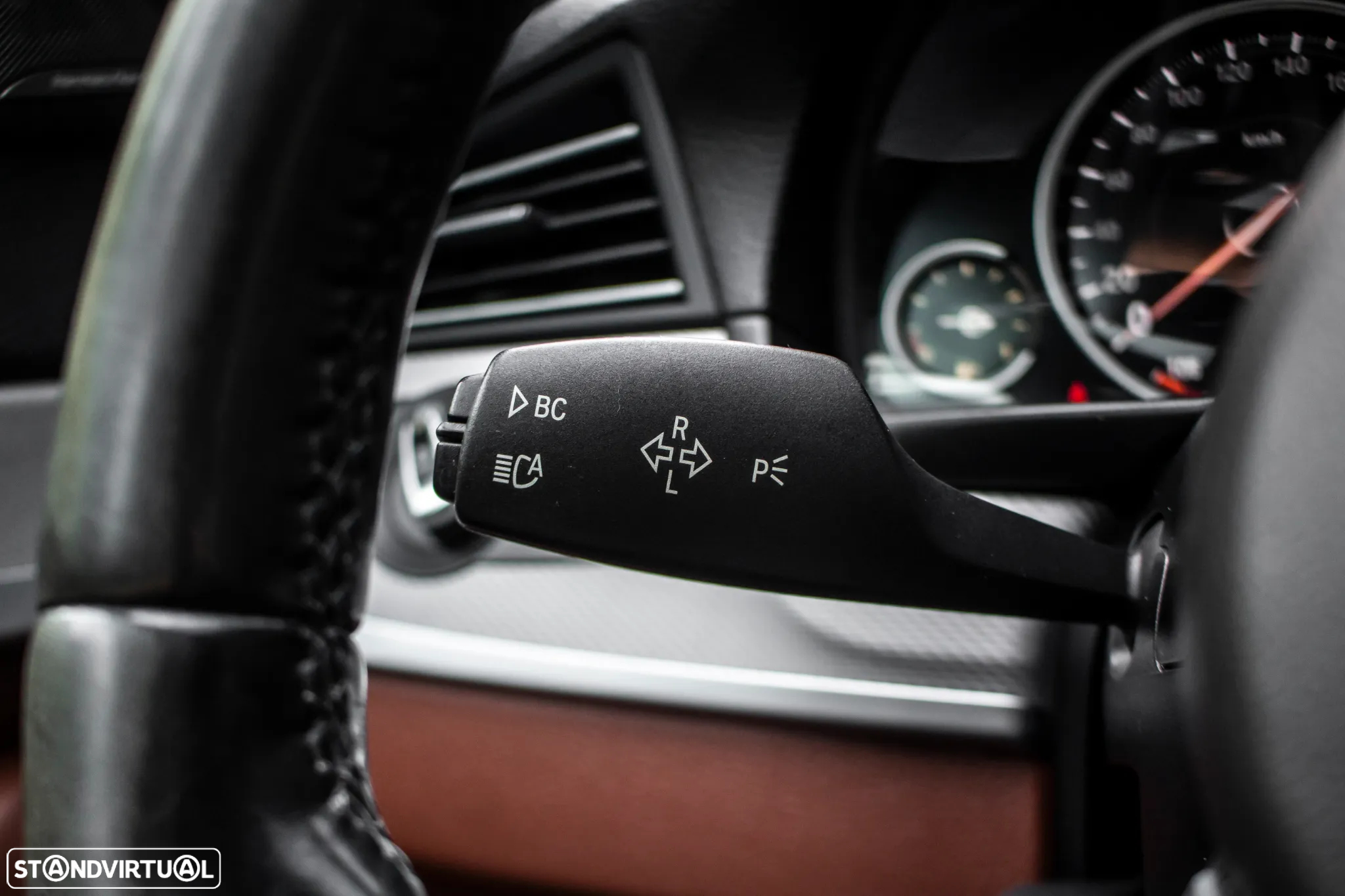 BMW 520 i Pack M Auto - 16