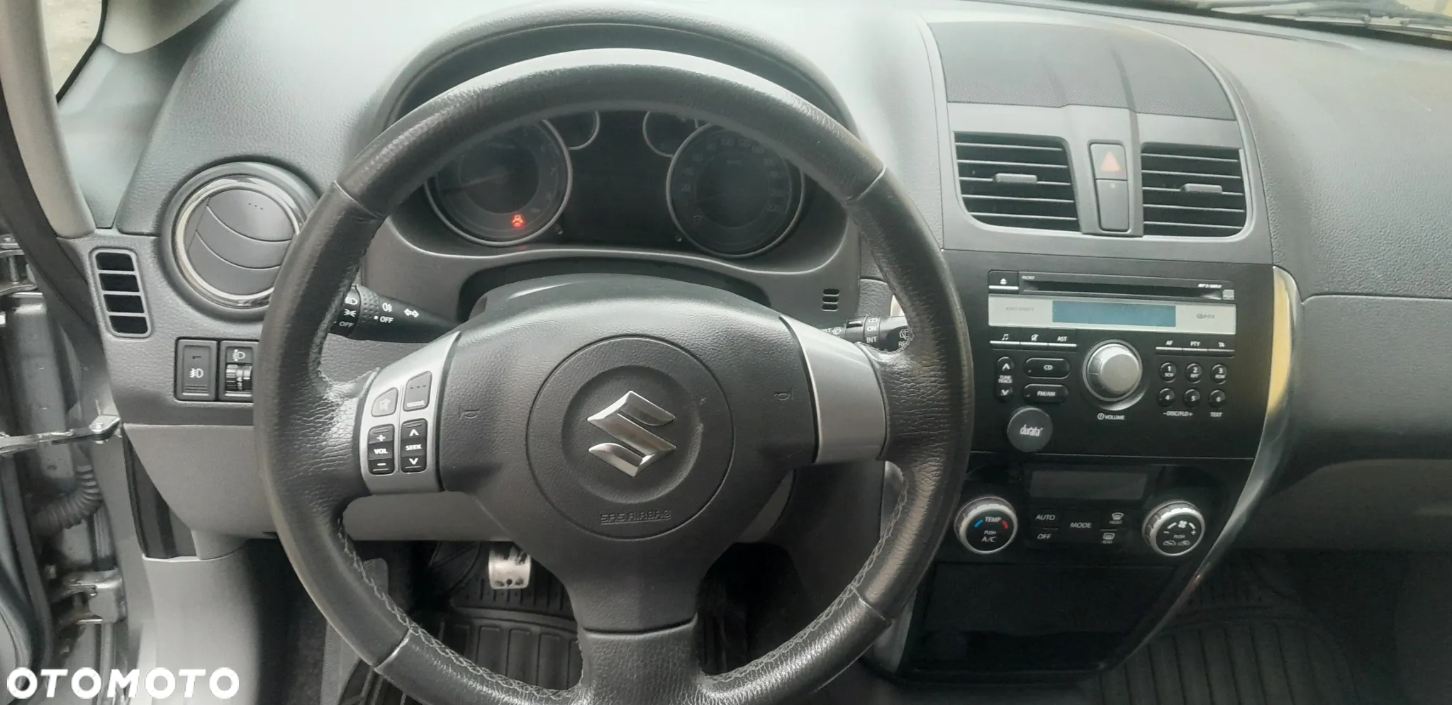 Suzuki SX4 1.6 Comfort Plus 4WD - 23
