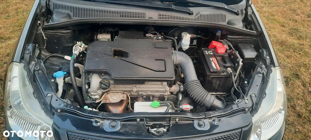Suzuki SX4 - 6