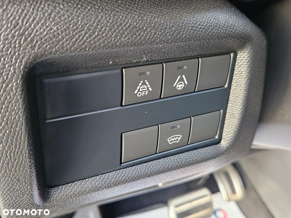 Citroën C5 Aircross 1.6 PureTech Shine EAT8 - 36