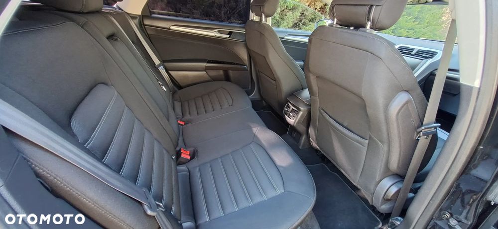 Ford Mondeo SW 2.0 EcoBlue Titanium - 22