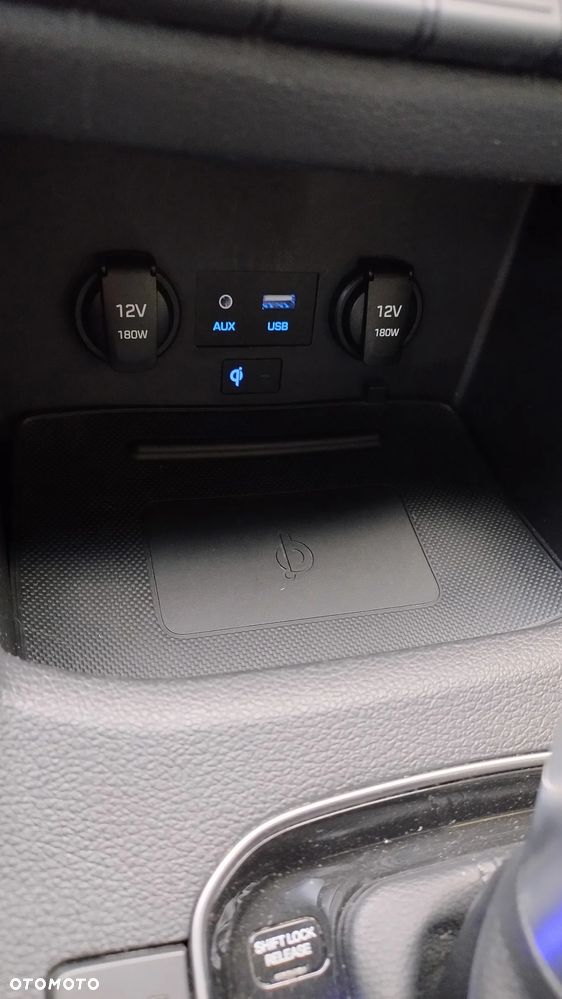 Hyundai i30 1.6 CRDi Classic + DCT - 38