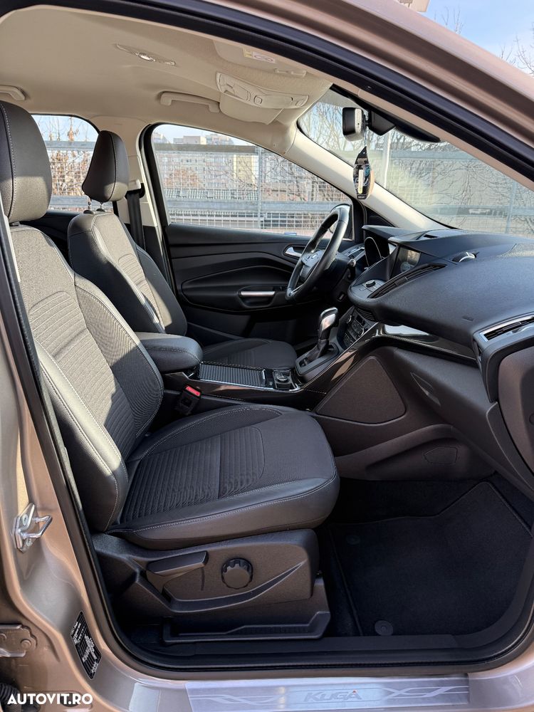 Ford Kuga 1.5 EcoBoost 2x4 Aut. Trend - 20