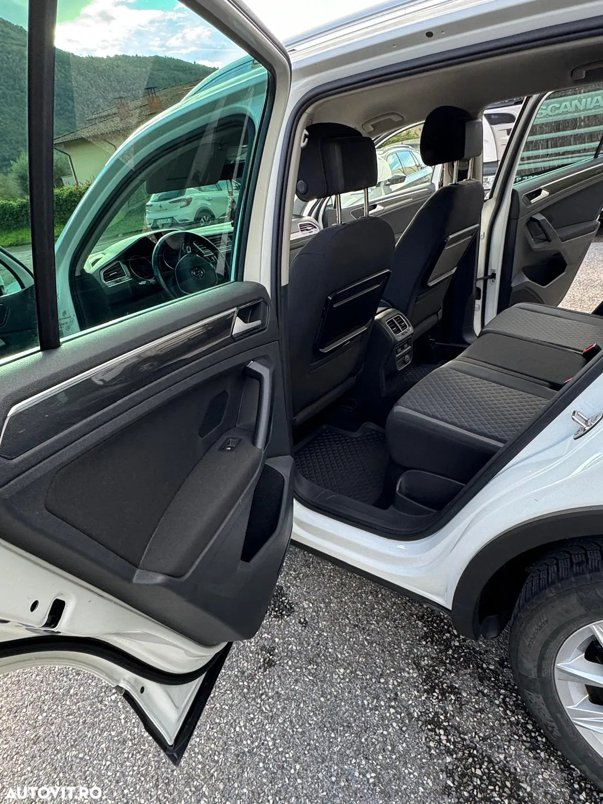 Volkswagen Tiguan 2.0 TDI SCR (BlueMotion Technology) Comfortline - 14