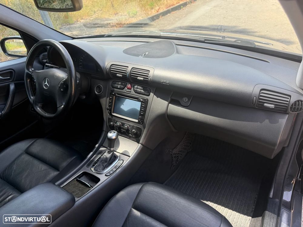 Mercedes-Benz C 220 - 14