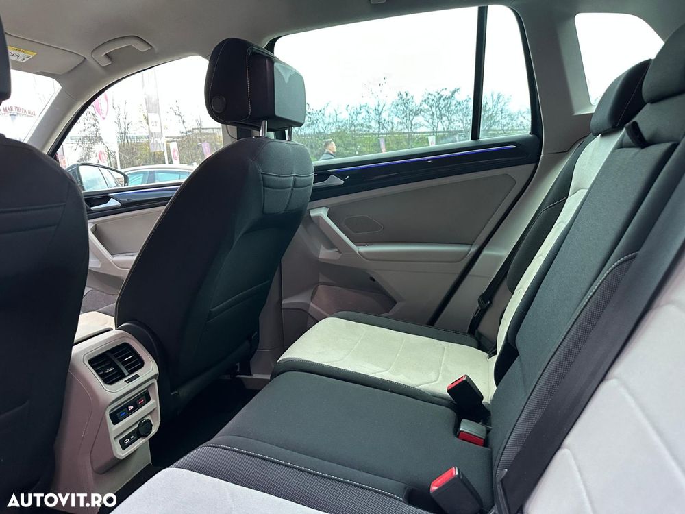 Volkswagen Tiguan - 26